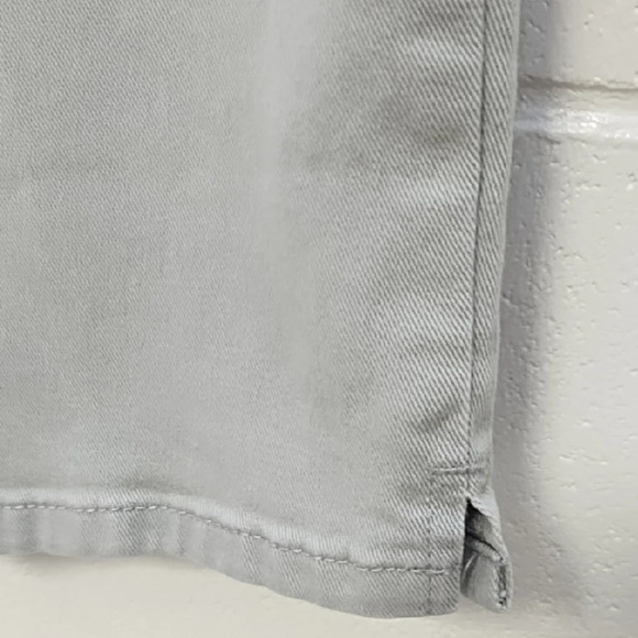 Light Gray Capri 5 Pocket Stretch Denim Jeans Side Leg Vent - Picture 3 of 12